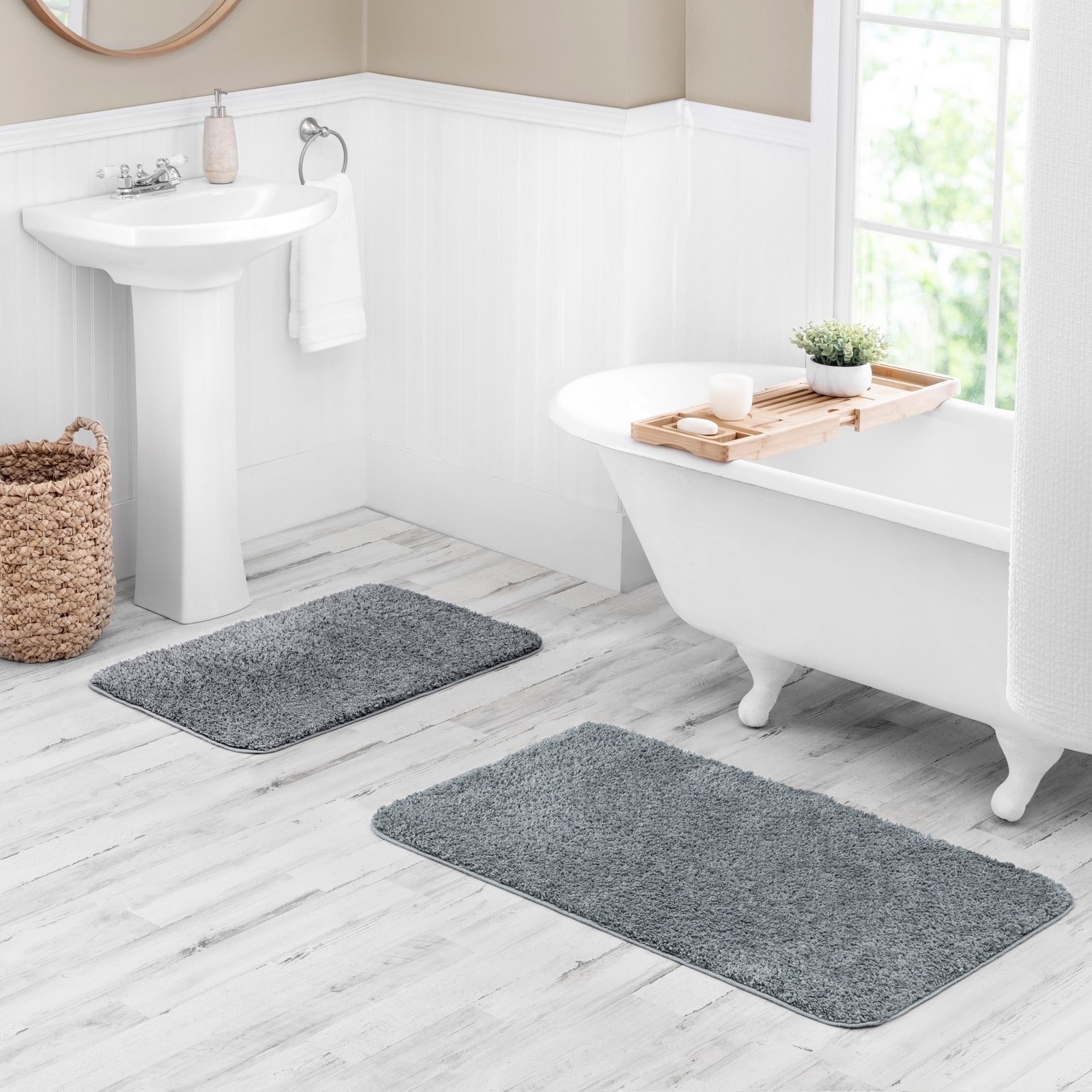 24″ X 40″ Bath Rug 100% Polyester Fibers Indoor Non-Slip Backing Stain Resistant