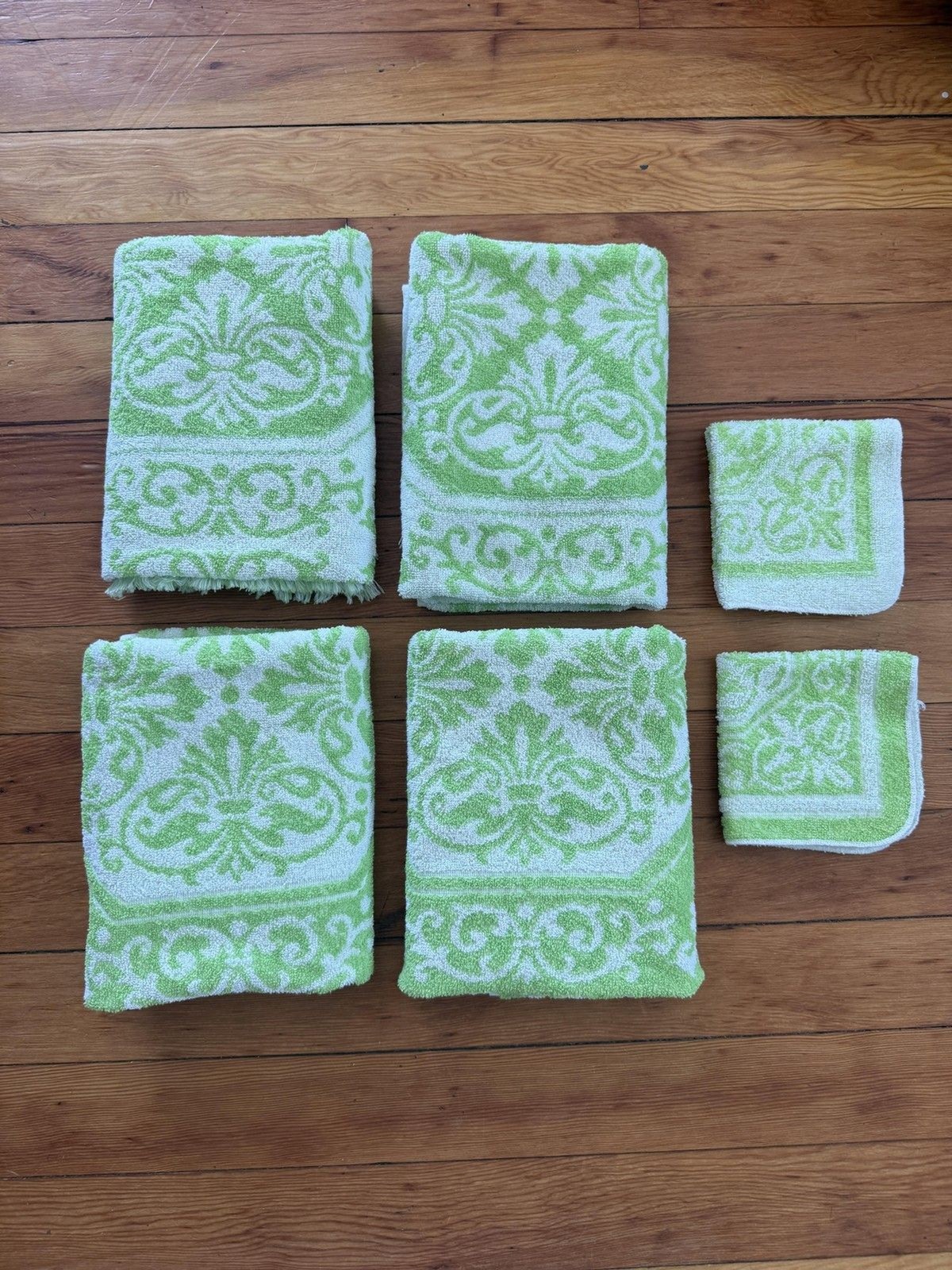 Green Fluer-de-lis Bath Towel Set 6pc Terry Cotton Blend Made USA Fringe